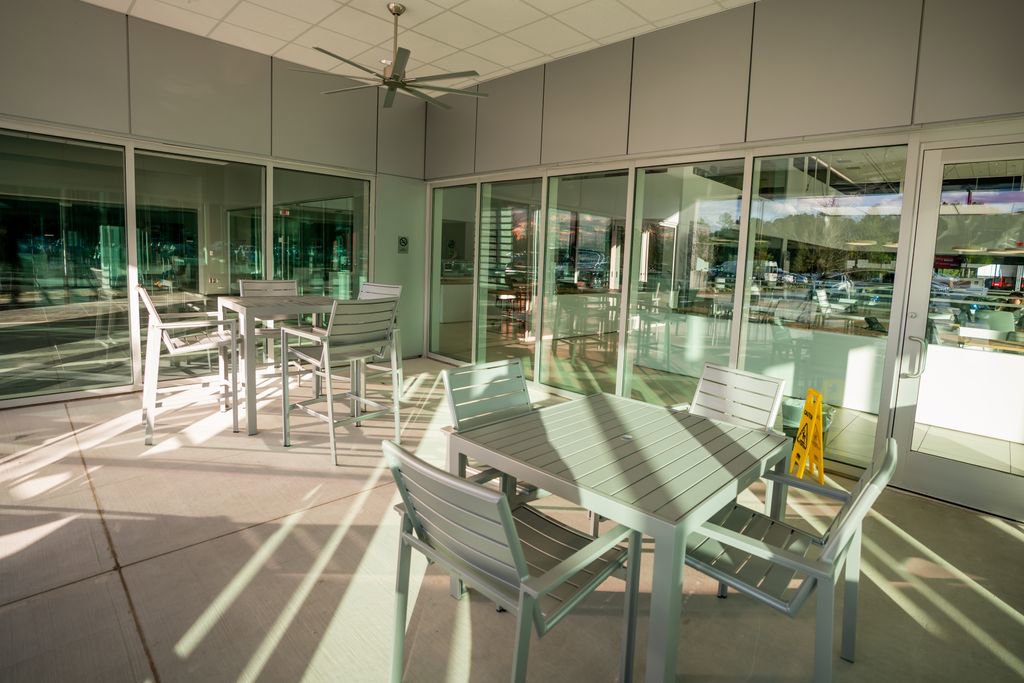 Used 2024 Ford Mustang Coupe image 9