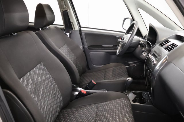 Used 2008 Suzuki SX4 AWD Hatchback image 22