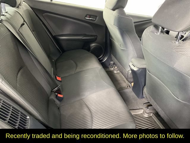 Used 2022 Toyota Prius Prime LE FWD image 12
