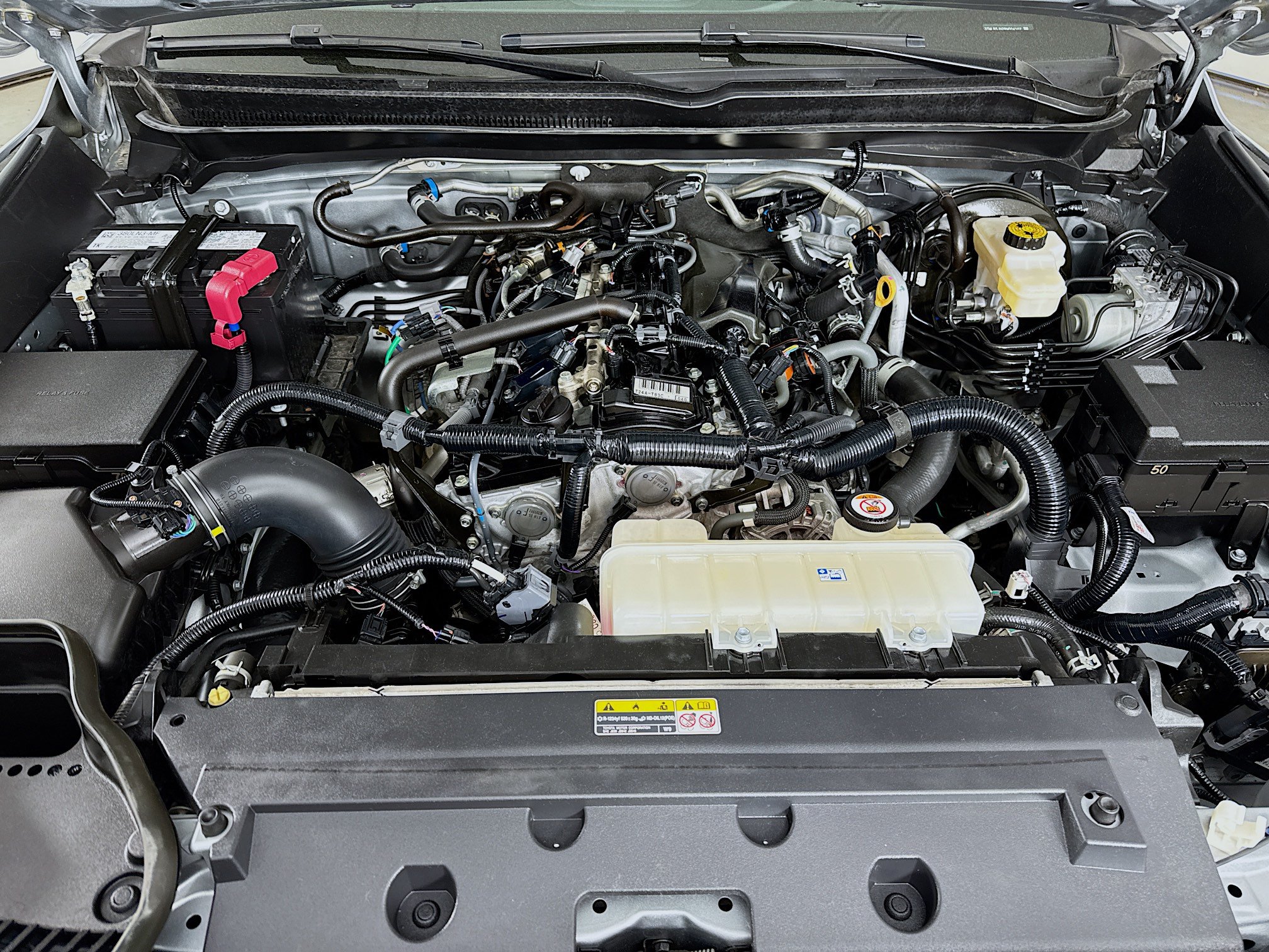 Certified 2024 Toyota Tacoma SR5 AWD/4WD image 28