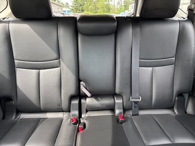 Used 2015 Nissan Rogue SL AWD/4WD image 22