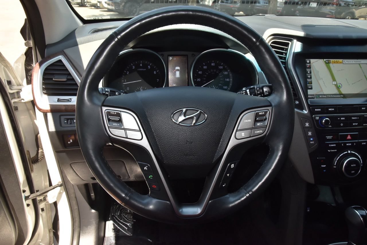 Used 2019 Hyundai Santa Fe XL FWD image 24