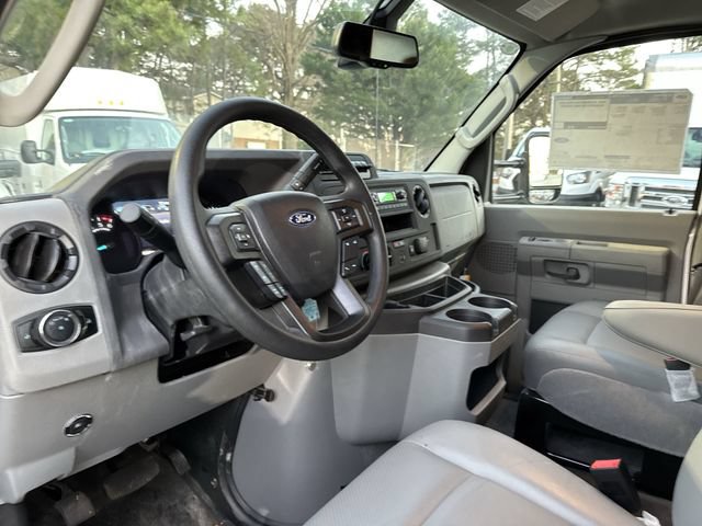 New 2025 Ford E-350 and Econoline 350 Super Duty w/ Driver's Safety Package RWD image 18