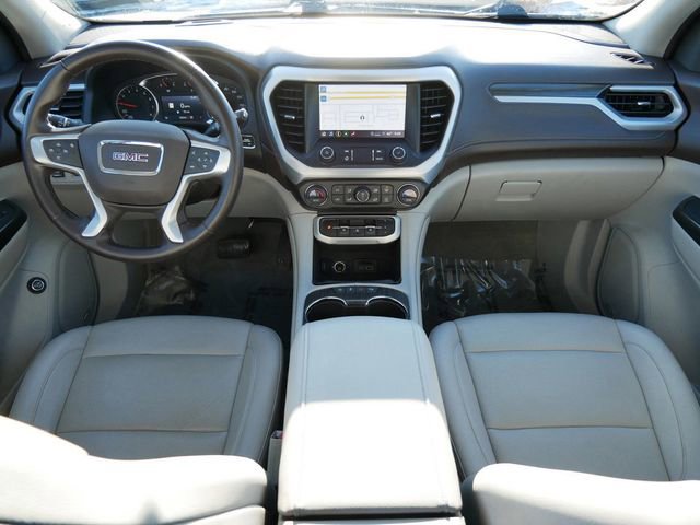 Used 2023 GMC Acadia SLT image 14