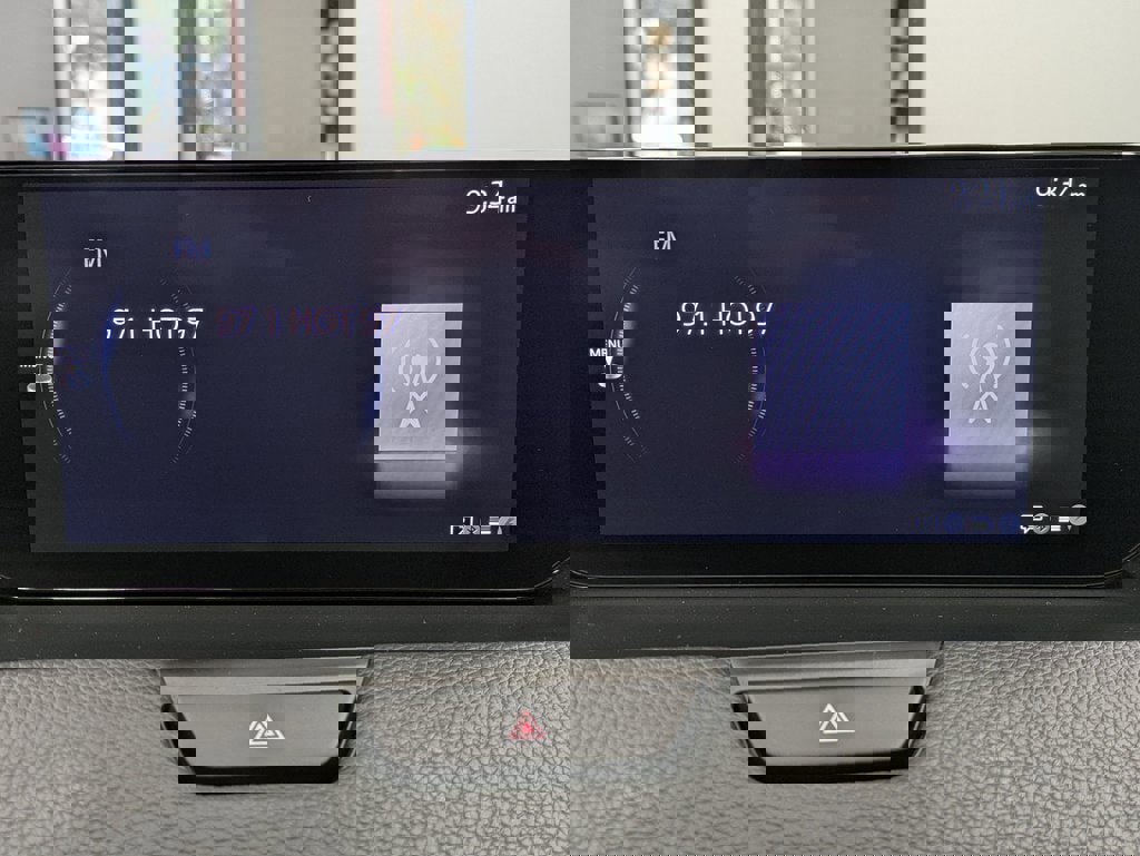 Certified 2024 MAZDA CX-90 Plug-In Hybrid w/ Premium Pkg image 11