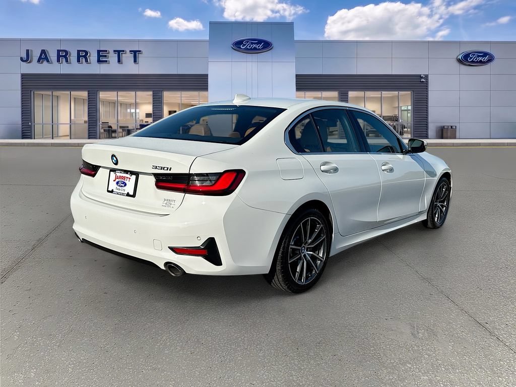 Used 2022 BMW 330i Sedan w/ Premium Package RWD image 7