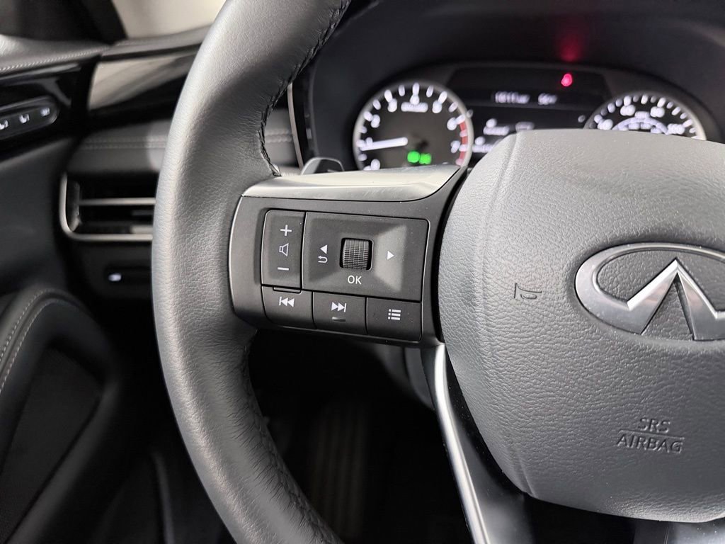 Certified 2025 INFINITI QX60 Pure image 23