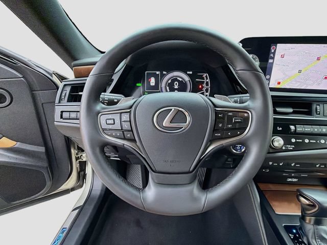 Used 2022 Lexus ES 300h w/ Premium Package FWD image 39