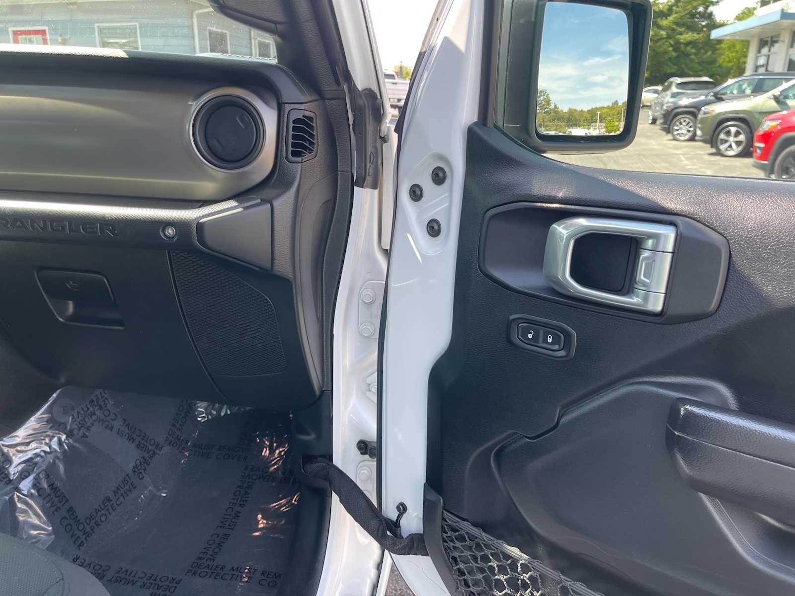 Used 2021 Jeep Wrangler Unlimited Sport AWD/4WD image 16