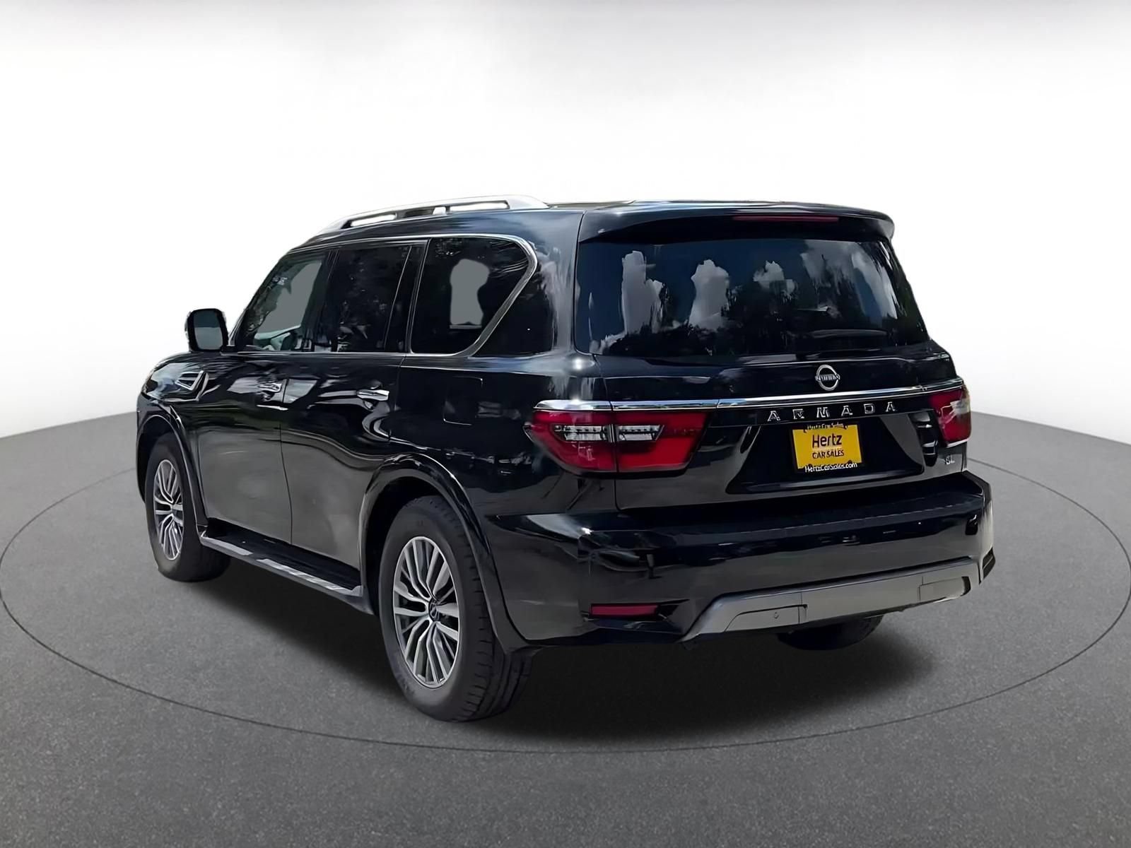 Used 2024 Nissan Armada SL RWD image 10