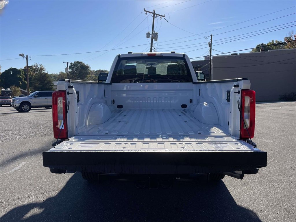 New 2026 Ford F250 XL image 10