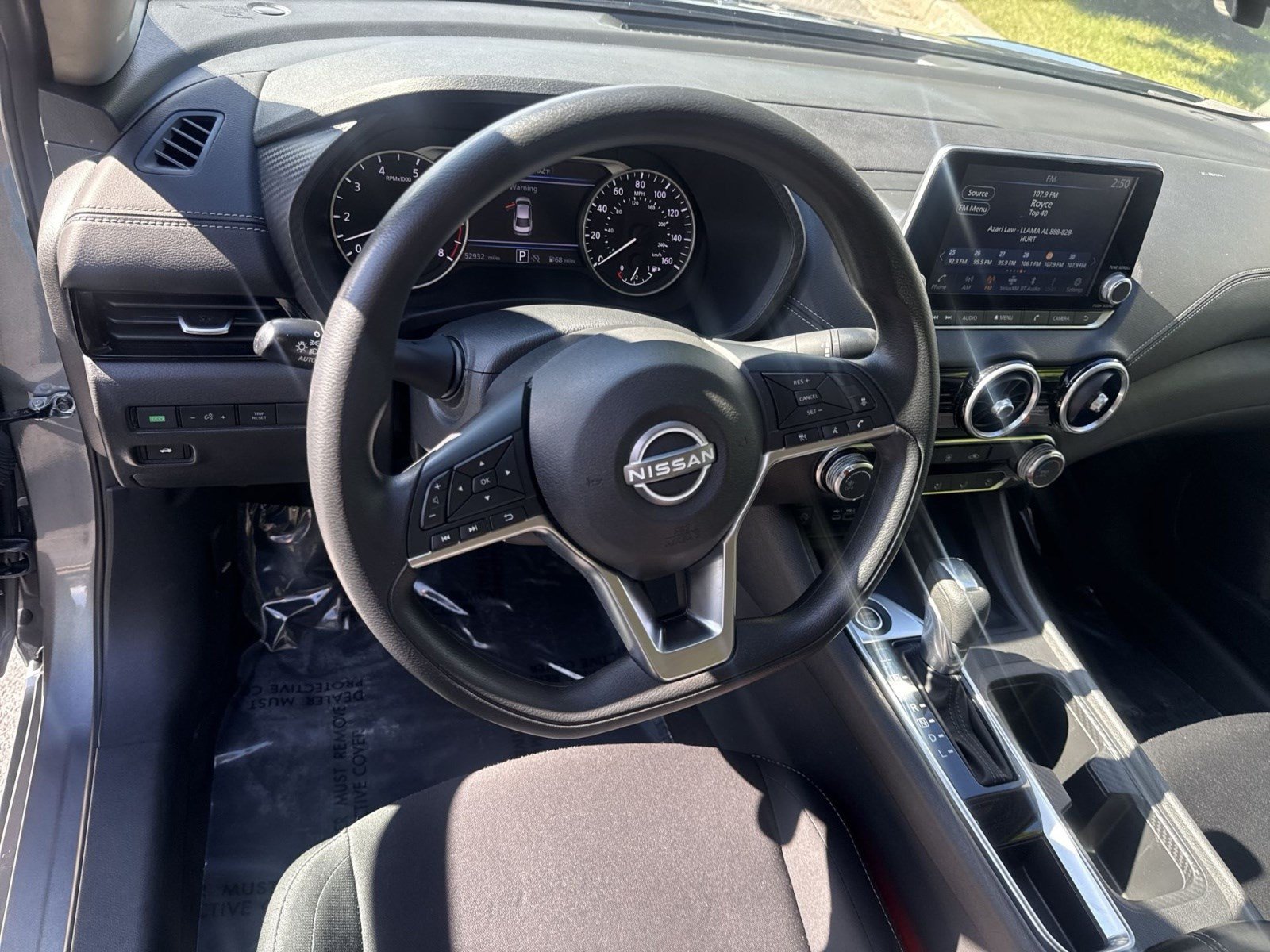 Used 2024 Nissan Sentra SV FWD image 14