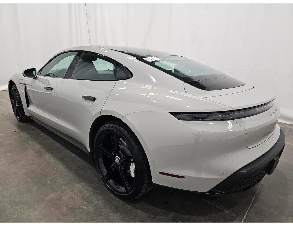 Used 2023 Porsche Taycan 4S w/ Premium Package AWD/4WD image 4