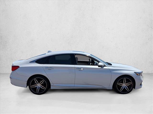 Used 2022 Honda Accord Touring image 4