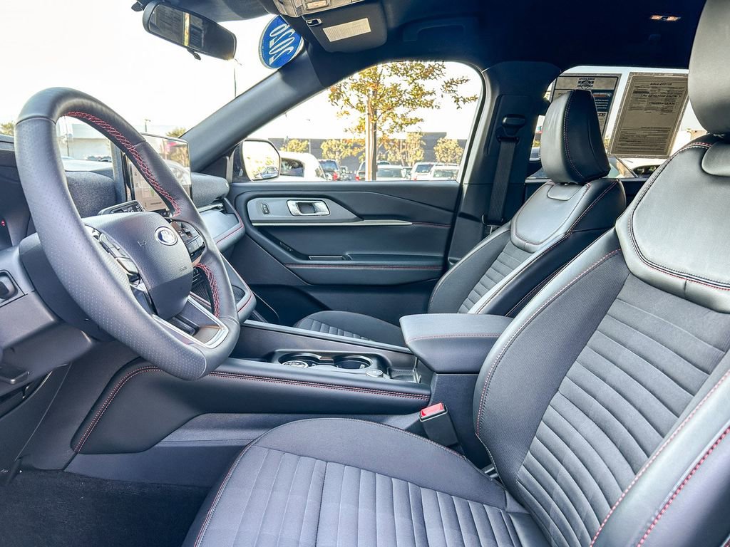 Used 2026 Ford Explorer ST-Line RWD image 22