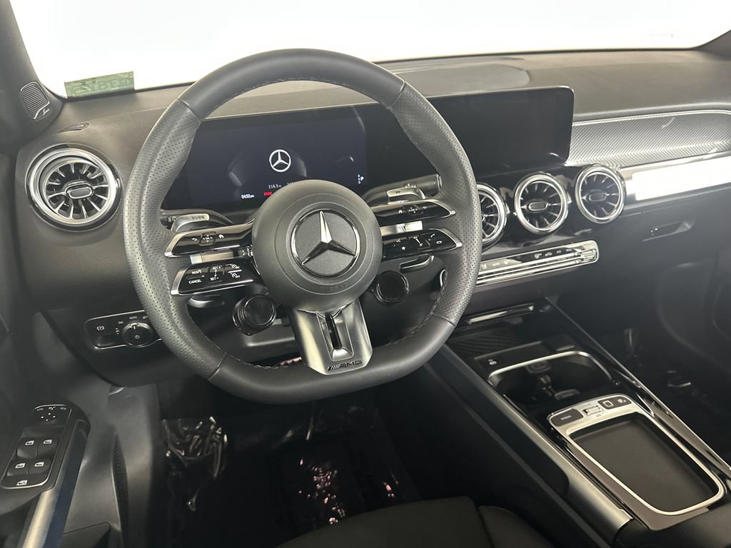 Certified 2026 Mercedes-Benz GLB 35 AMG 4MATIC image 25
