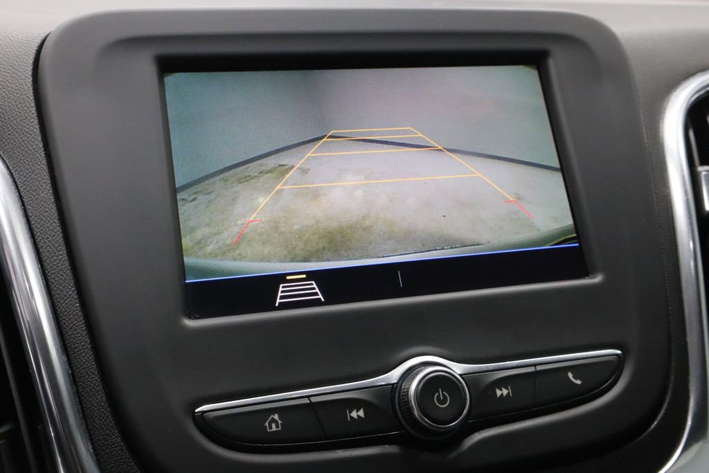 Used 2021 Chevrolet Equinox LT image 3