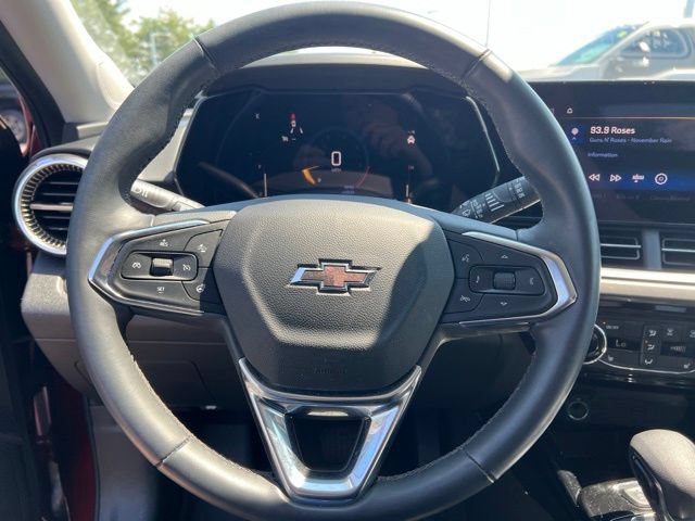 Used 2024 Chevrolet Trax ACTIV w/ Driver Confidence Package FWD image 13