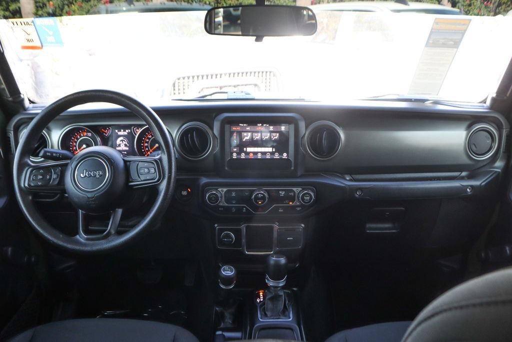 Used 2023 Jeep Gladiator Sport AWD/4WD image 24