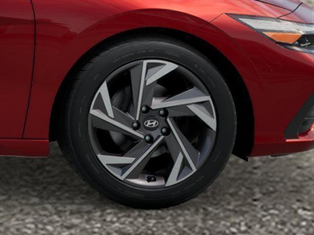 New 2025 Hyundai Elantra Sport image 8