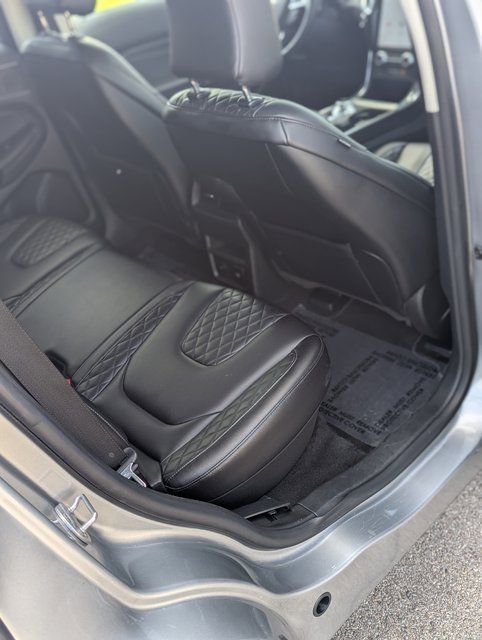 Used 2024 Ford Edge Titanium image 6