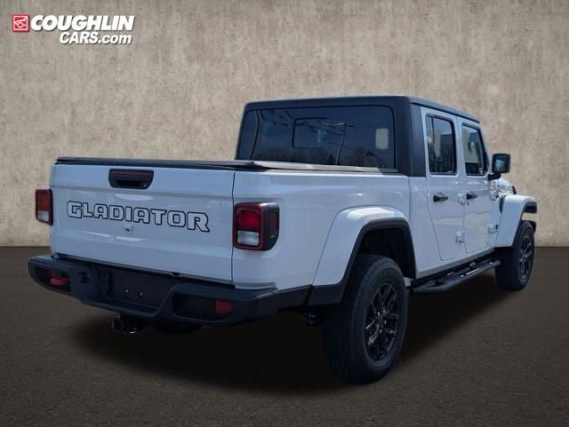 Used 2022 Jeep Gladiator Sport AWD/4WD image 7