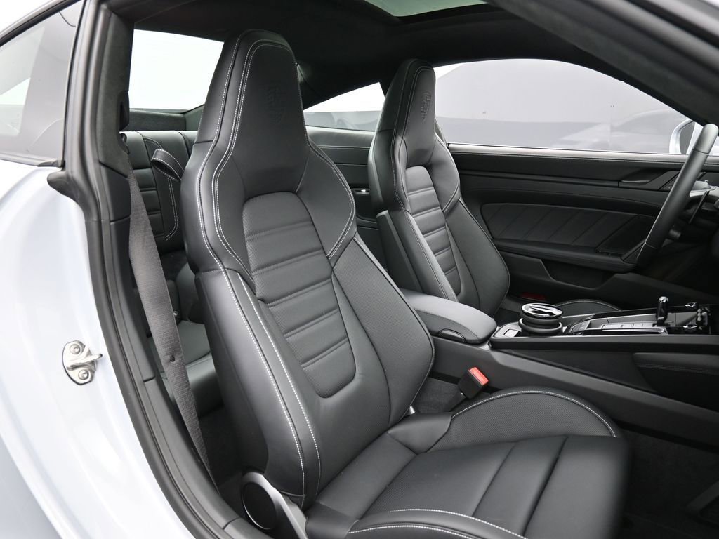 New 2026 Porsche 911 Carrera GTS image 28