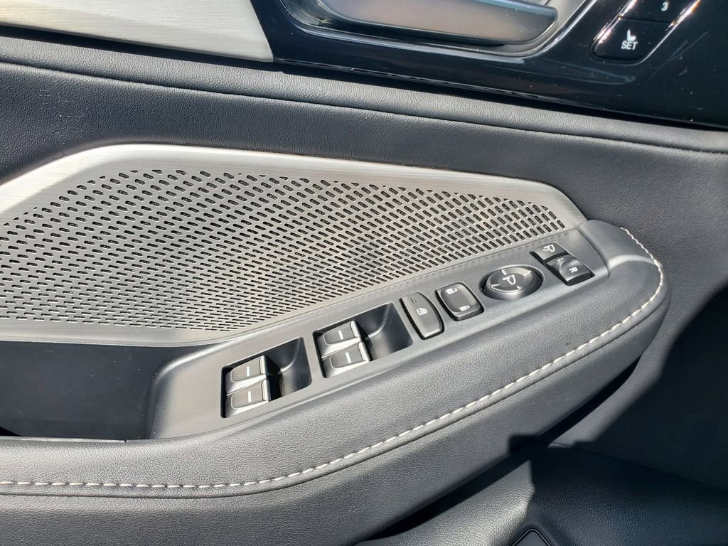 Used 2023 Acura MDX FWD w/ Technology Package image 21