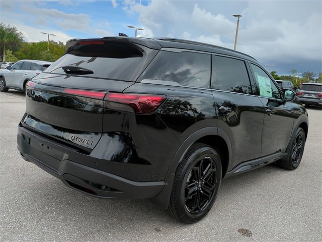 New 2026 INFINITI QX60 Luxe w/ Dark Cargo Package image 4