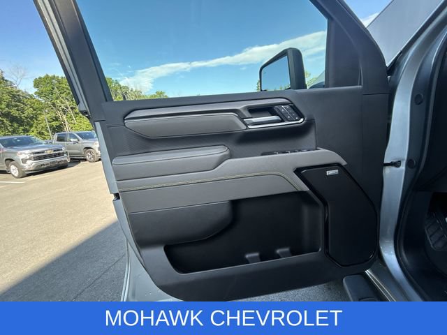 Used 2025 Chevrolet Silverado 2500 ZR2 w/ ZR2 Bison Edition AWD/4WD image 23