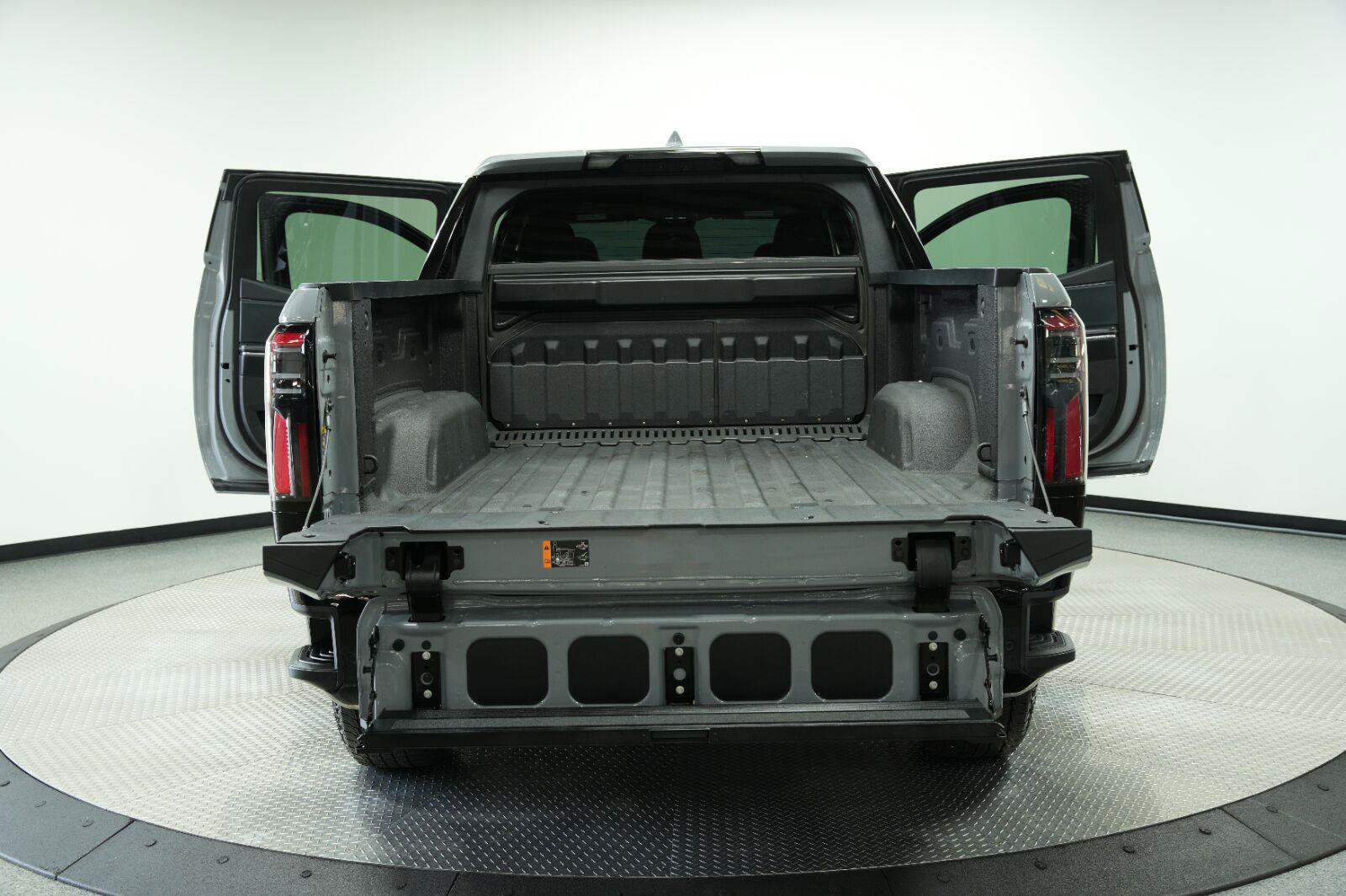 Certified 2026 GMC Sierra EV AT4 w/ AT4 Premium Package AWD/4WD image 15