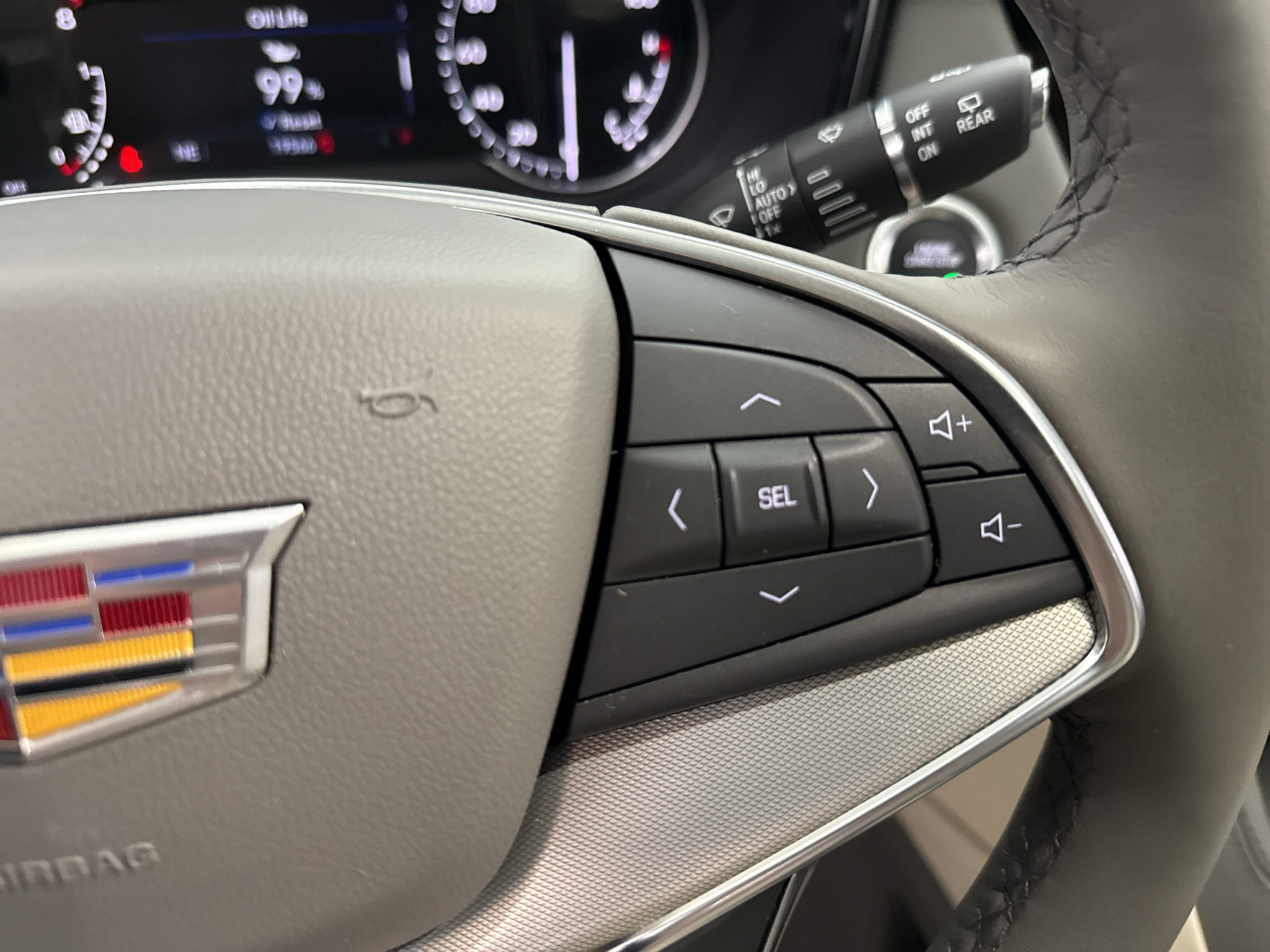 Used 2024 Cadillac XT5 Premium Luxury FWD image 19