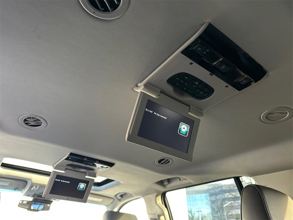 Used 2019 GMC Yukon XL Denali w/ Denali Ultimate Package image 21