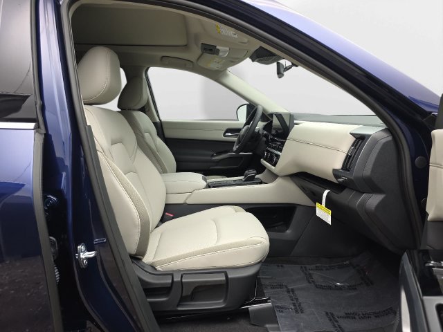 New 2026 Nissan Pathfinder SL w/ SL Premium Package FWD image 39