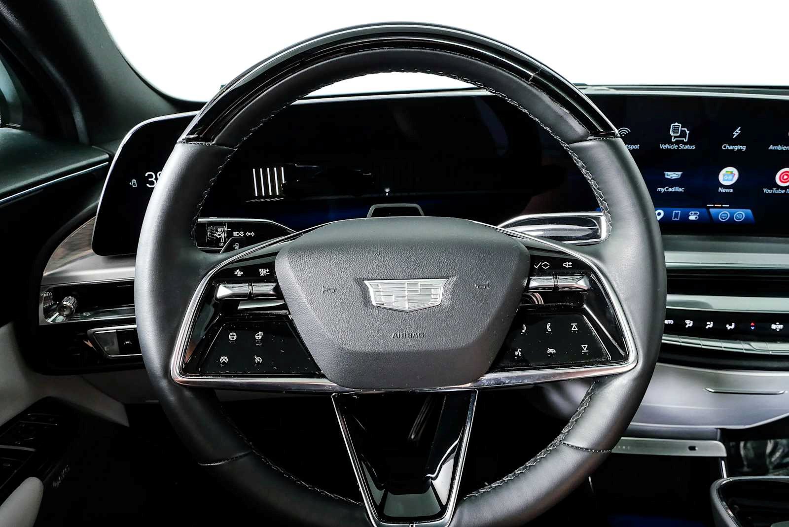 Certified 2024 Cadillac Lyriq Sport RWD image 10