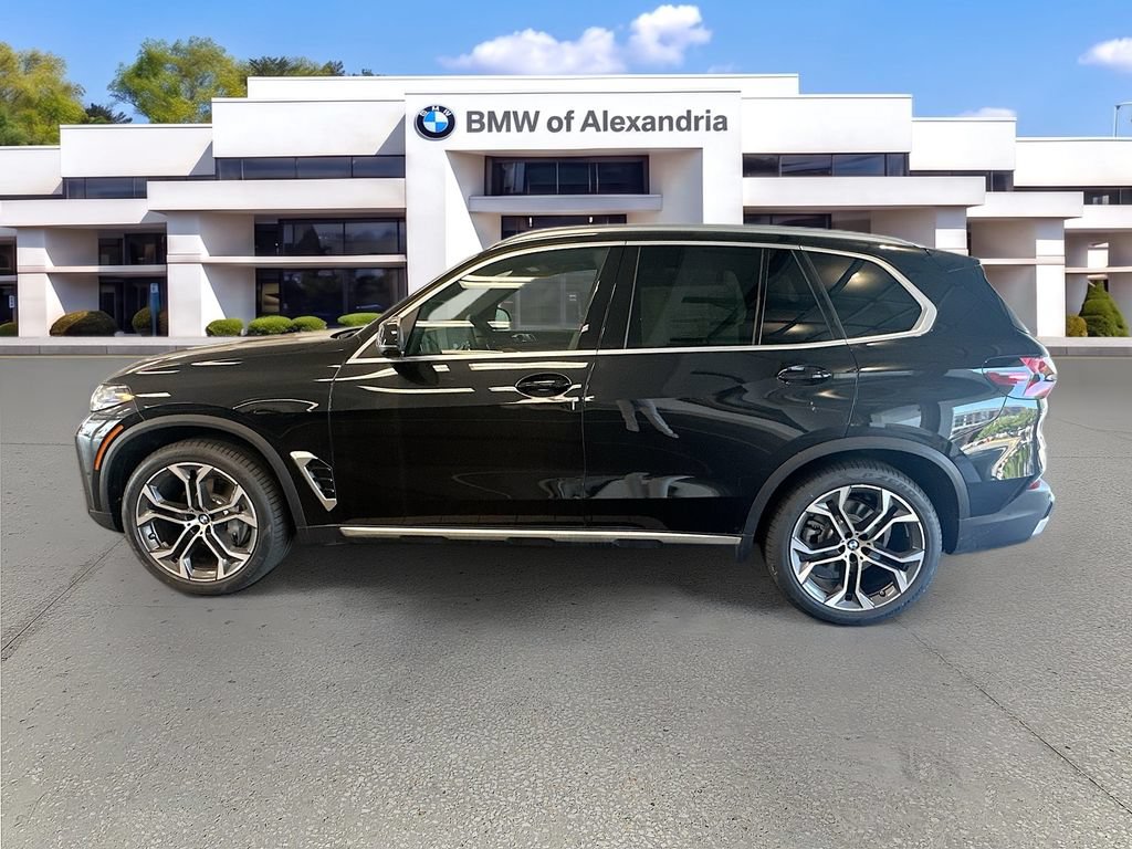 Used 2026 BMW X5 xDrive40i AWD/4WD image 4