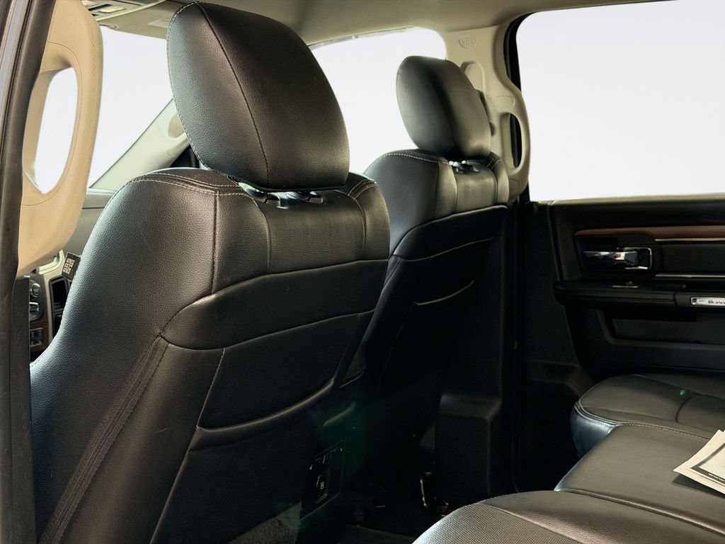 Used 2017 RAM 1500 Laramie AWD/4WD image 8