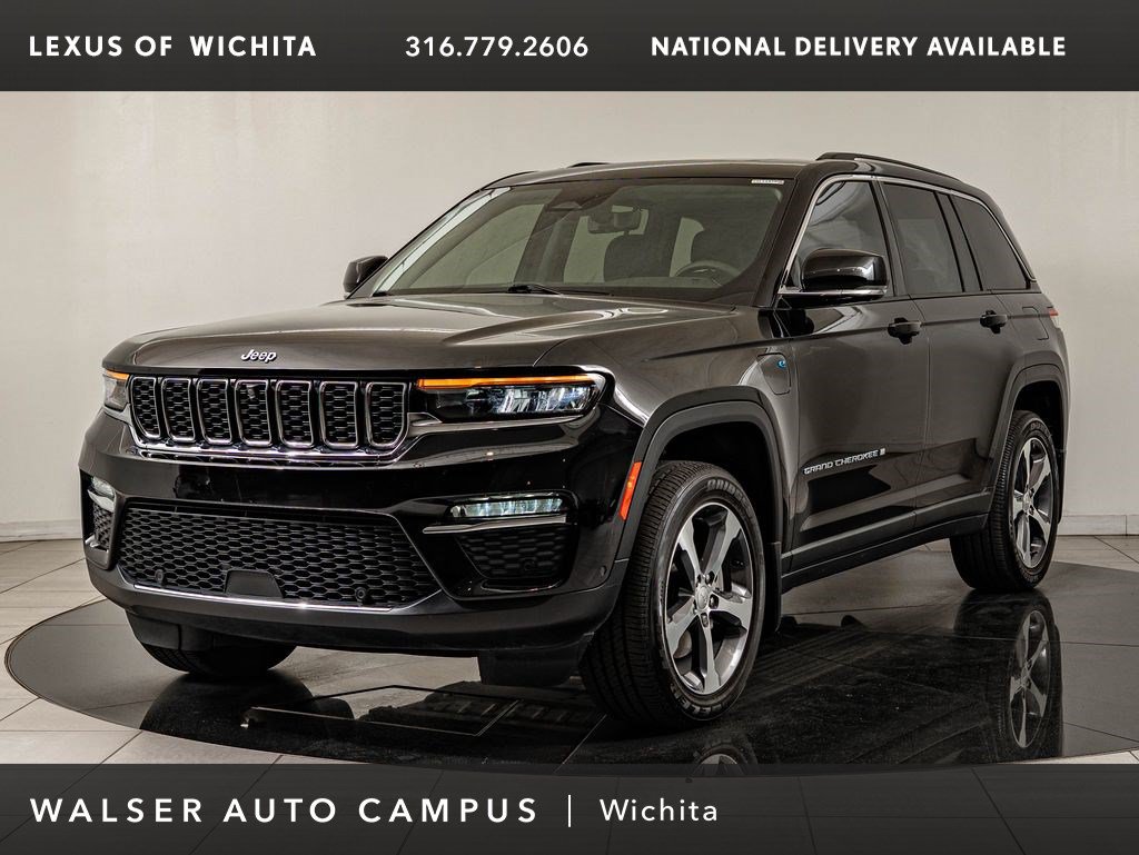 Used 2022 Jeep Grand Cherokee Limited 4xe w/ Luxury Tech Group II AWD/4WD image 1