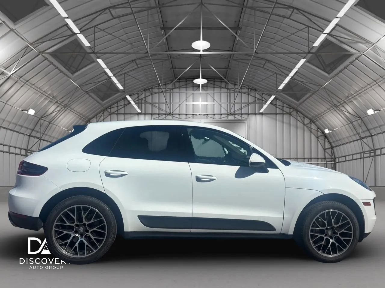 Used 2018 Porsche Macan S AWD/4WD image 4