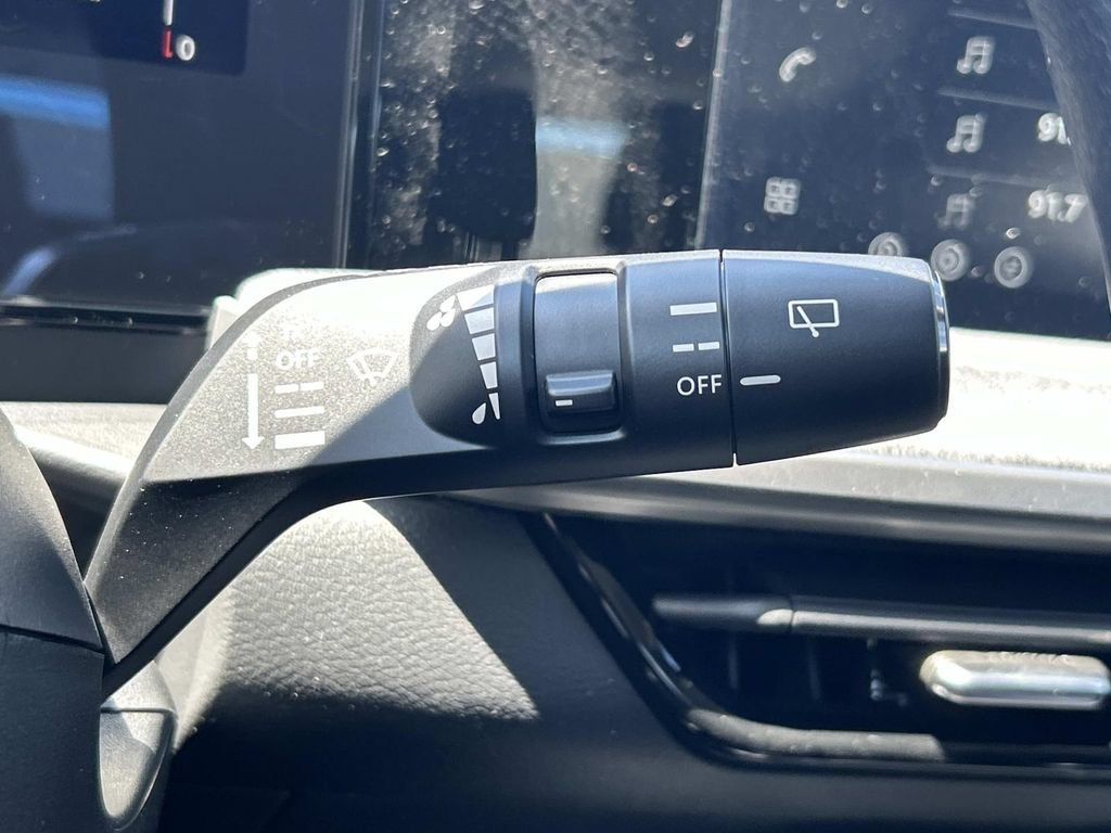 New 2026 Nissan Kicks S FWD image 28
