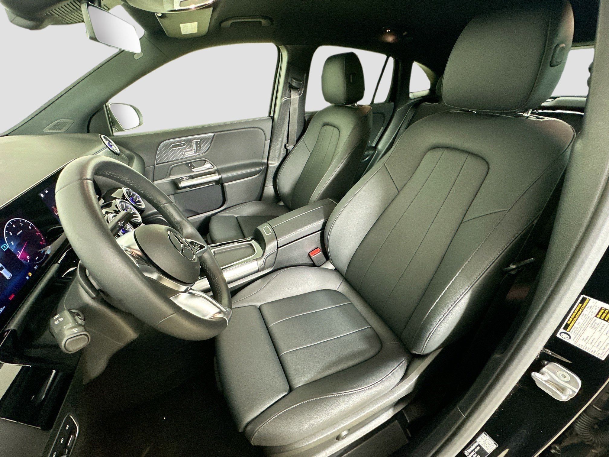 Certified 2026 Mercedes-Benz GLA 250 4MATIC image 25