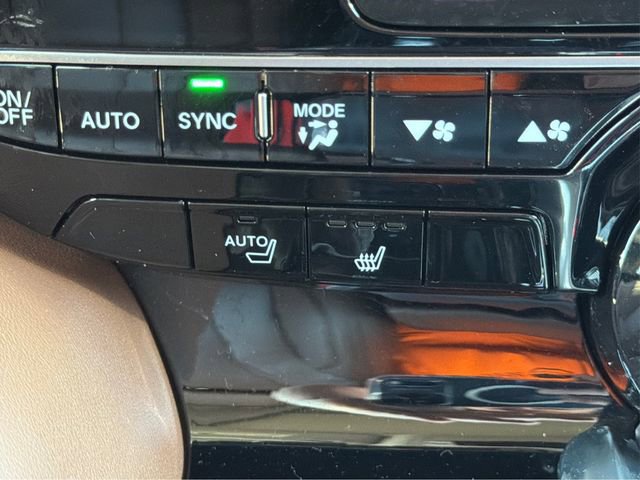 Used 2024 Acura MDX SH-AWD w/ Technology Package image 19