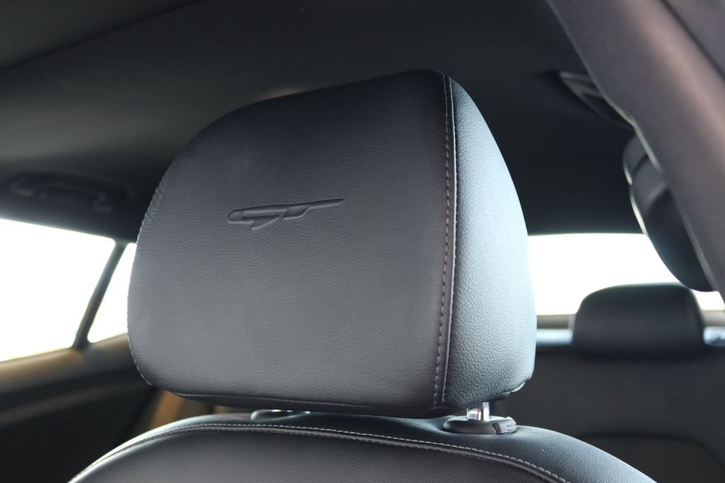 Used 2020 Kia Stinger GT1 image 17