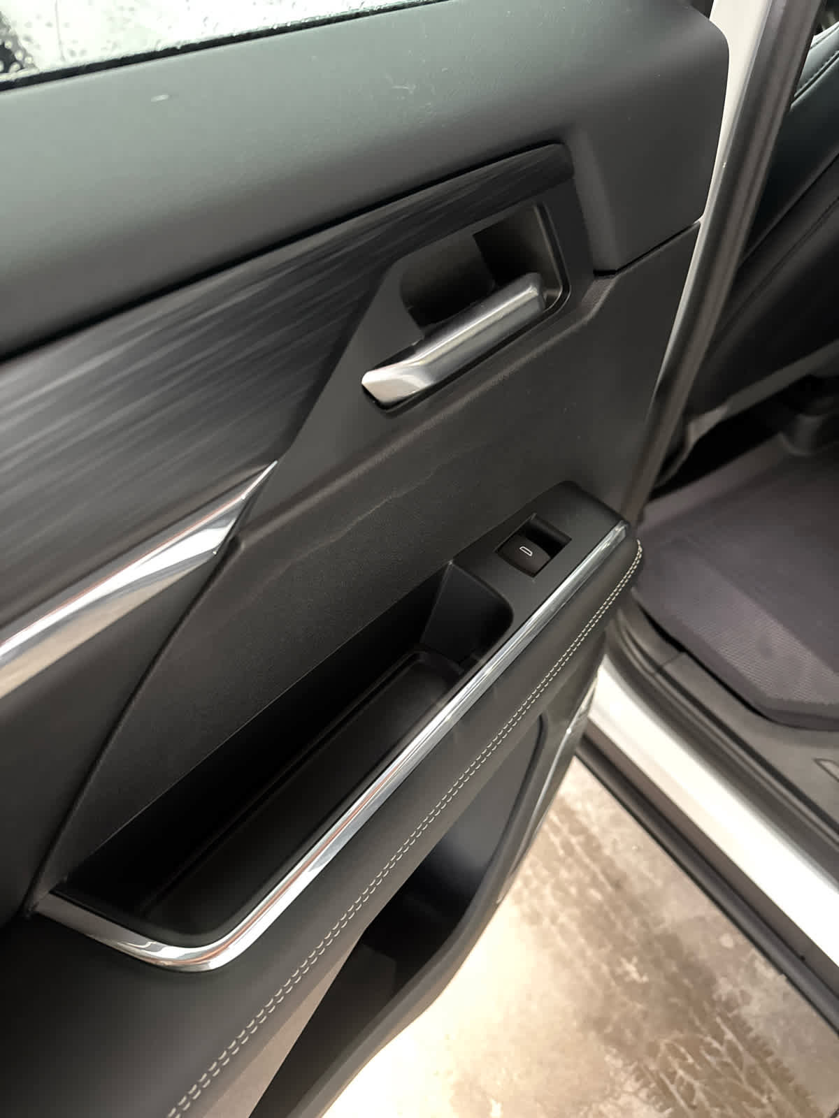 Certified 2024 GMC Acadia Elevation w/ LPO, Floor Liner Package image 28