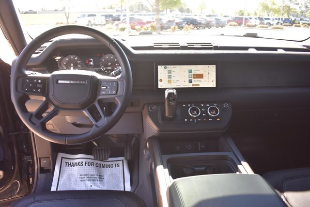 Used 2024 Land Rover Defender 110 X-Dynamic SE image 19