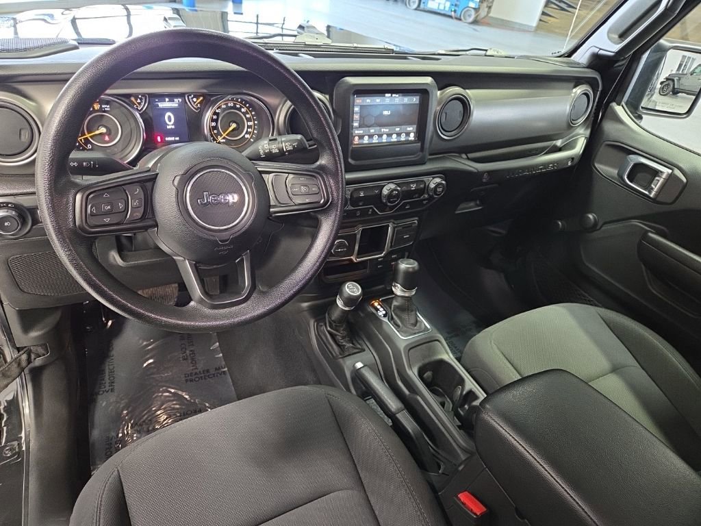 Used 2022 Jeep Wrangler Sport AWD/4WD image 11