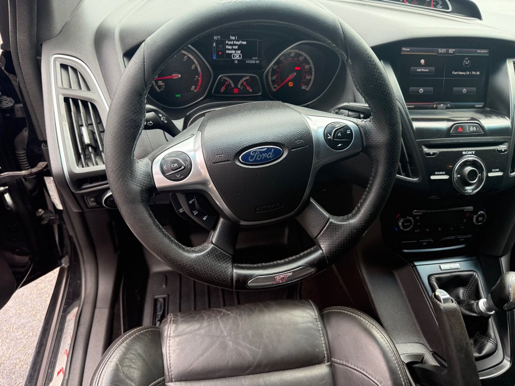 Used 2014 Ford Focus ST w/ Equipment Group 202A FWD image 30