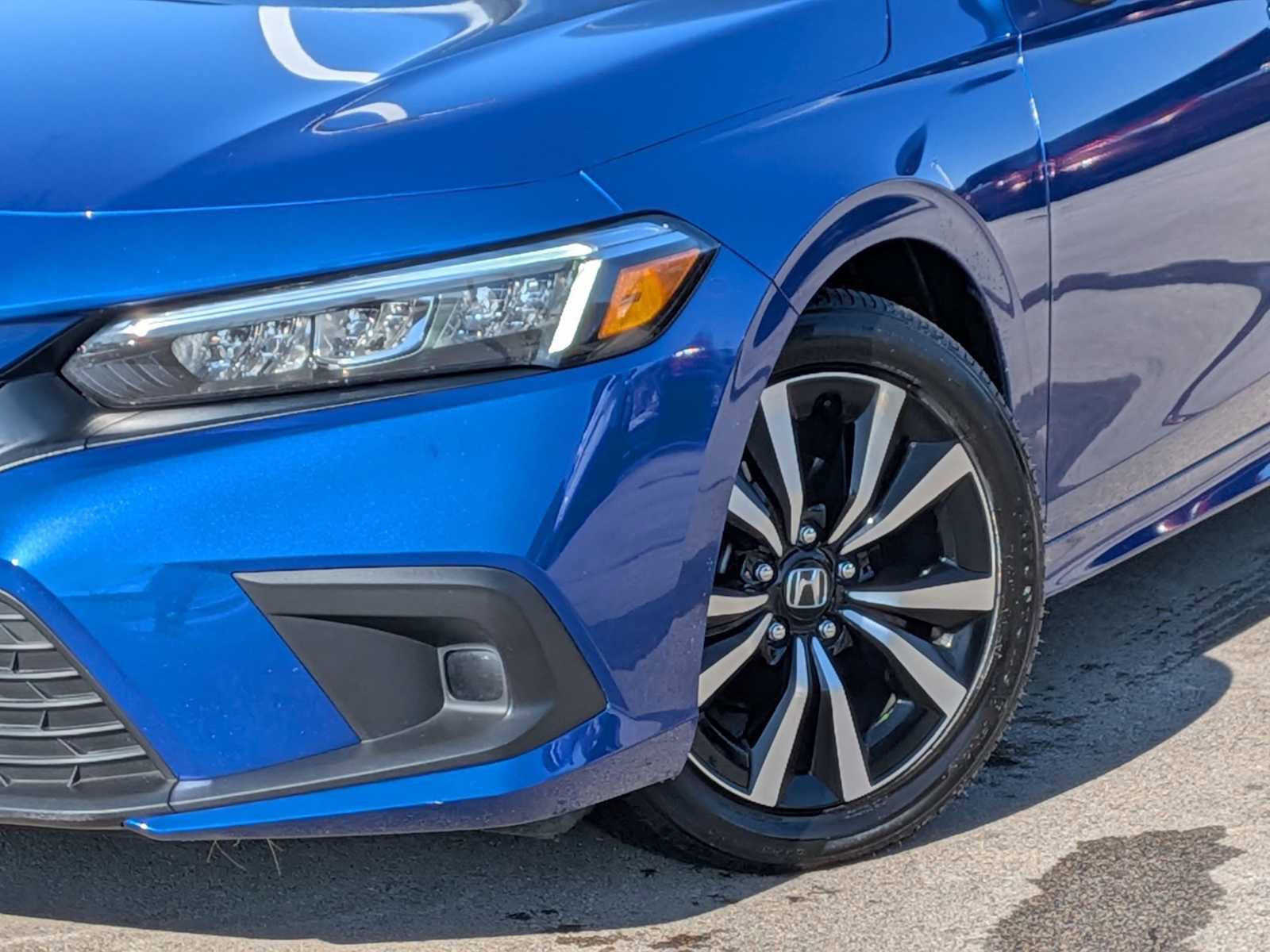 Used 2023 Honda Civic EX image 11