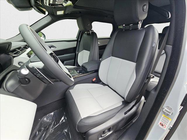New 2026 Land Rover Range Rover Velar Dynamic SE image 4