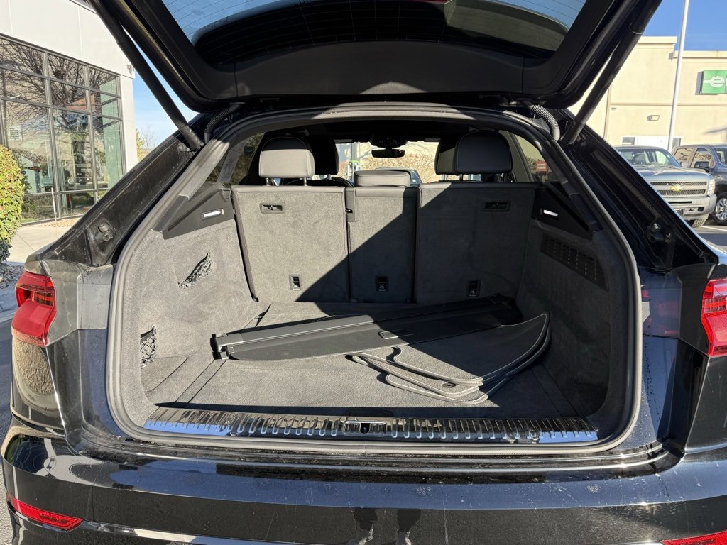 Used 2021 Audi Q8 Premium Plus image 28